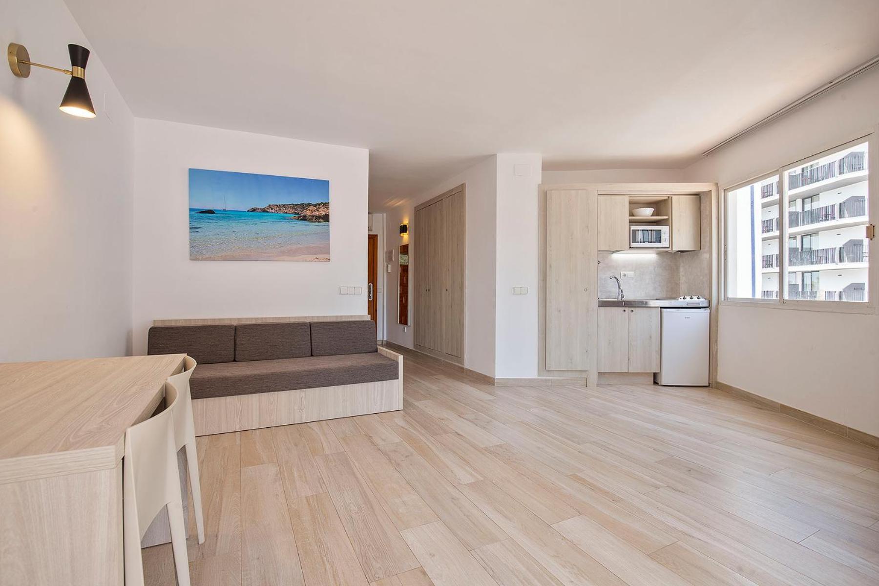 Sant Antoni de Portmany Sunside Ibiza Studios - Only Adults- Formerly Known As Central Park מראה חיצוני תמונה
