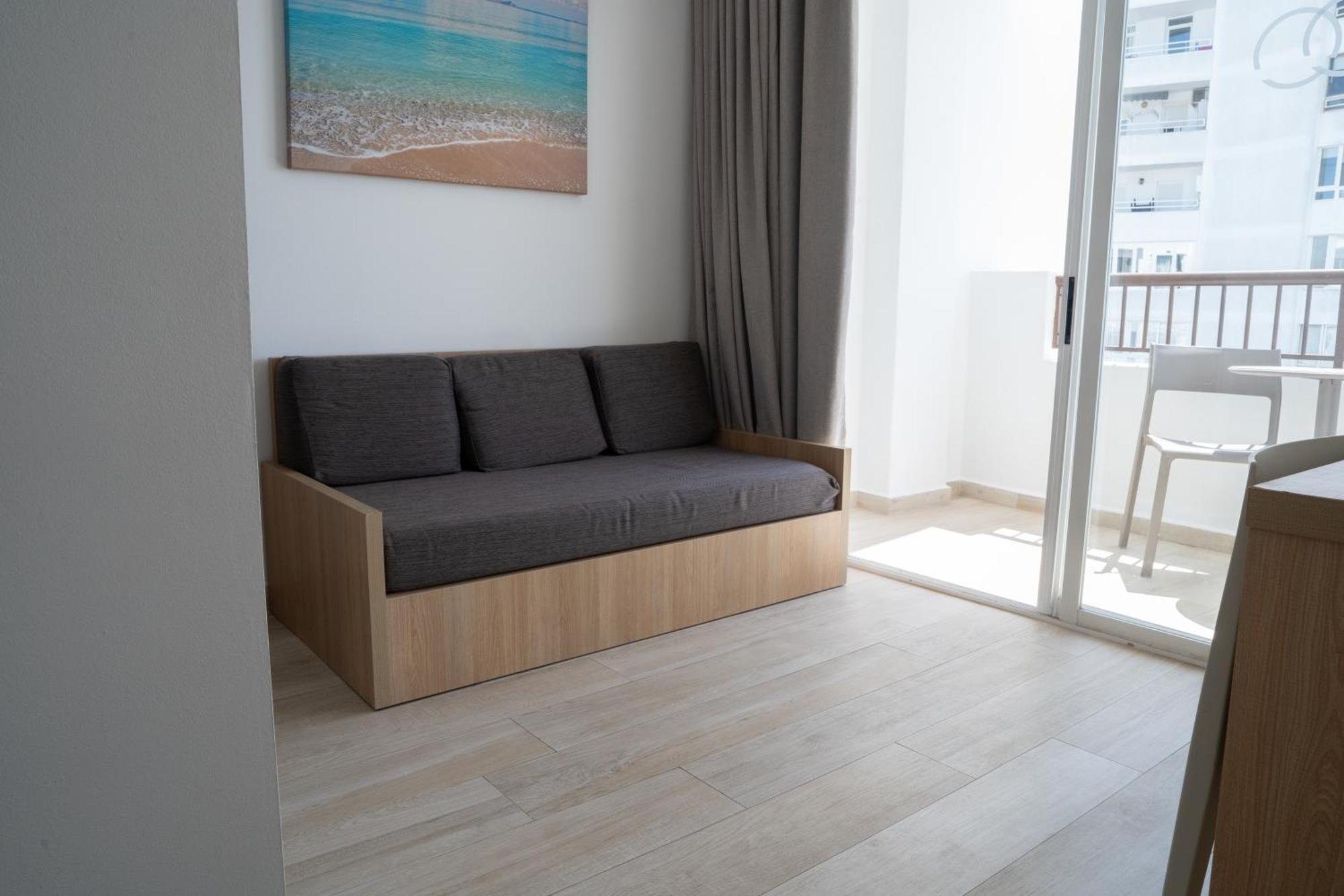 Sant Antoni de Portmany Sunside Ibiza Studios - Only Adults- Formerly Known As Central Park מראה חיצוני תמונה