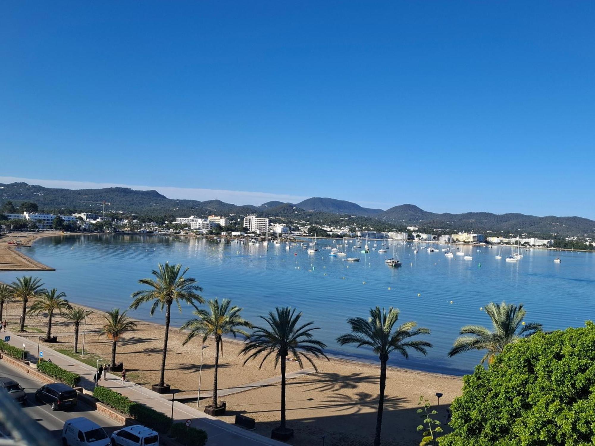 Sant Antoni de Portmany Sunside Ibiza Studios - Only Adults- Formerly Known As Central Park מראה חיצוני תמונה